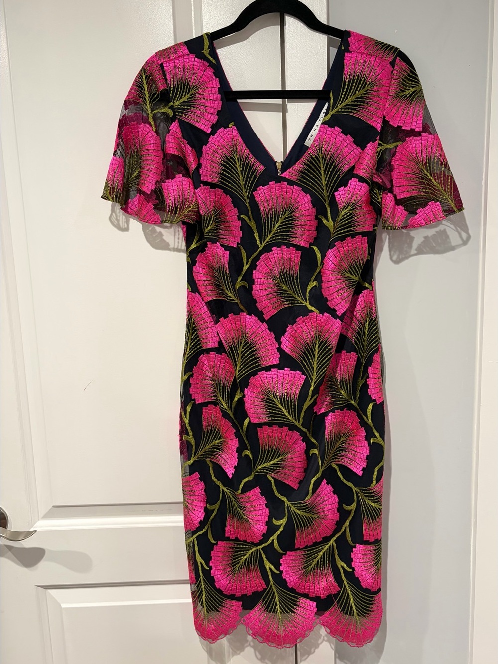 Trina Turk Womens Pink Embroidered Shift Dress Short Flutter Sleeve Size 2